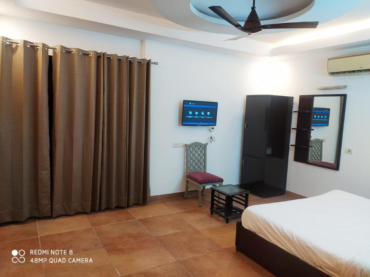 Hotel Delhi Airport Plaza Igi Airport New Delhi Luaran gambar