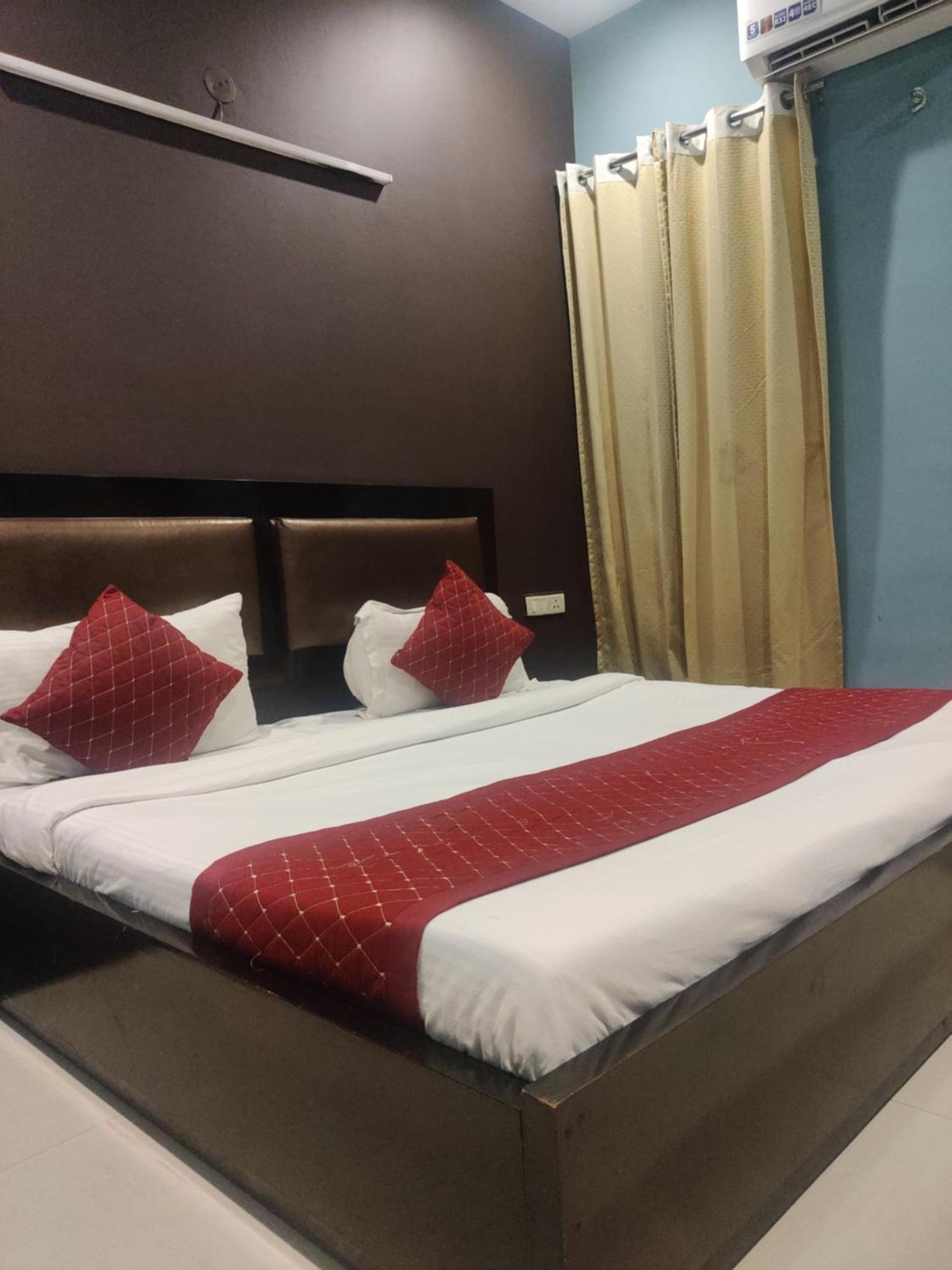 Hotel Delhi Airport Plaza Igi Airport New Delhi Luaran gambar